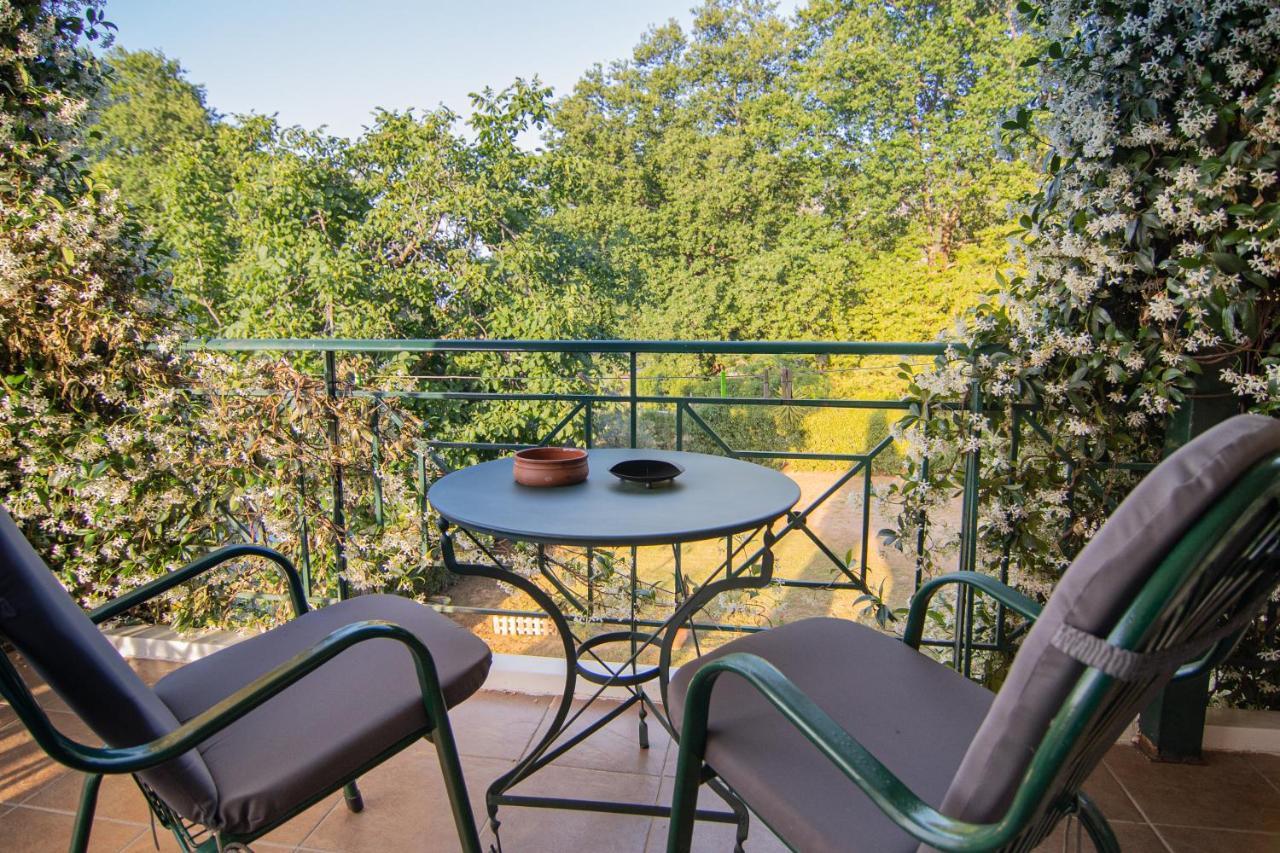 Tsertos Apartments Kamena Wurla Zewnętrze zdjęcie