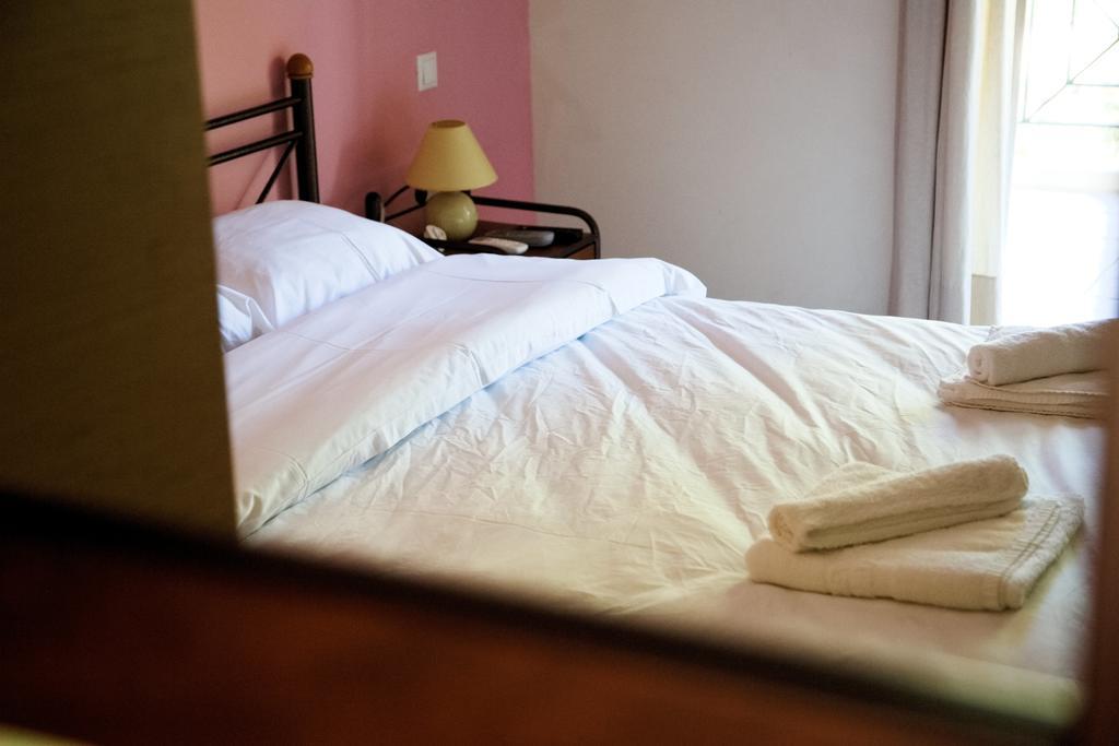 Tsertos Apartments Kamena Wurla Zewnętrze zdjęcie