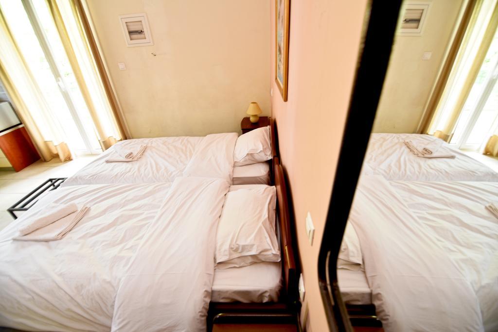 Tsertos Apartments Kamena Wurla Zewnętrze zdjęcie